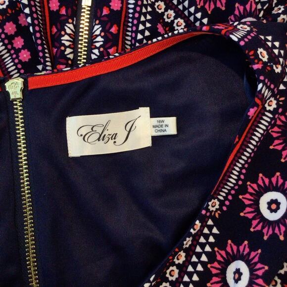 ELIZA J Scuba Knit Short Sleeve Round Neck Shift Dress 16W - Picture 5 of 6